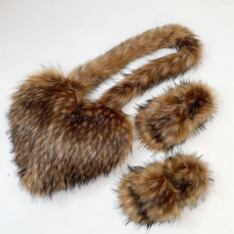 PLUSH BAG & SLIPPER SET