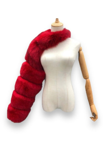 ONE SHOULDER FUR