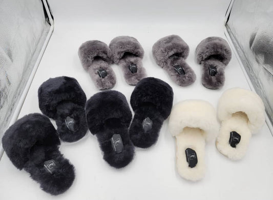 COZY FUR SLIDES