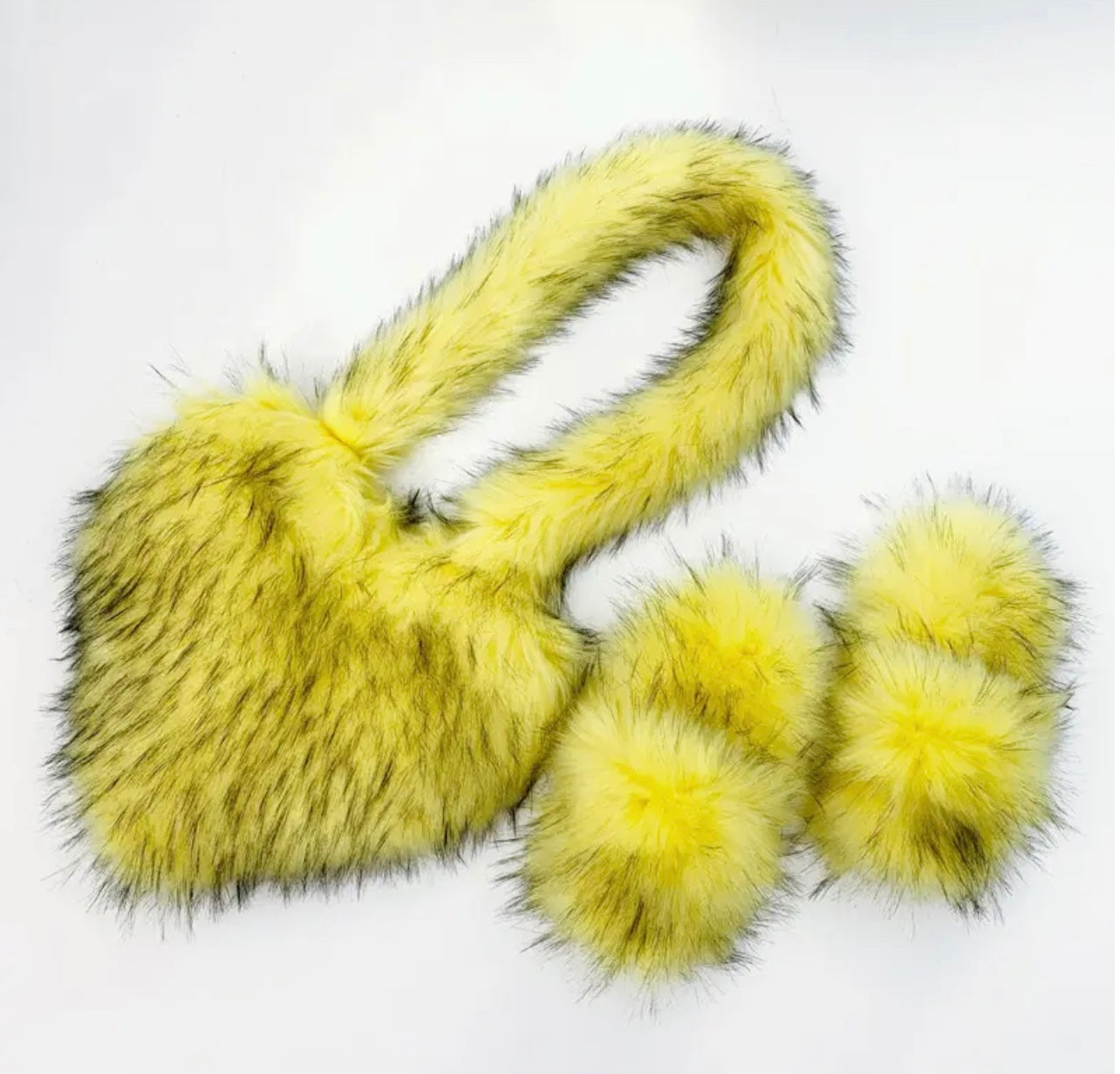 PLUSH BAG & SLIPPER SET