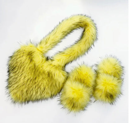 PLUSH BAG & SLIPPER SET