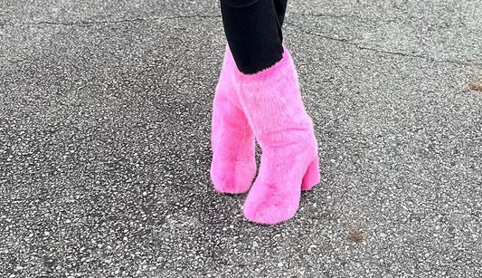 THINK MINK BOOTS ( BARBIE )